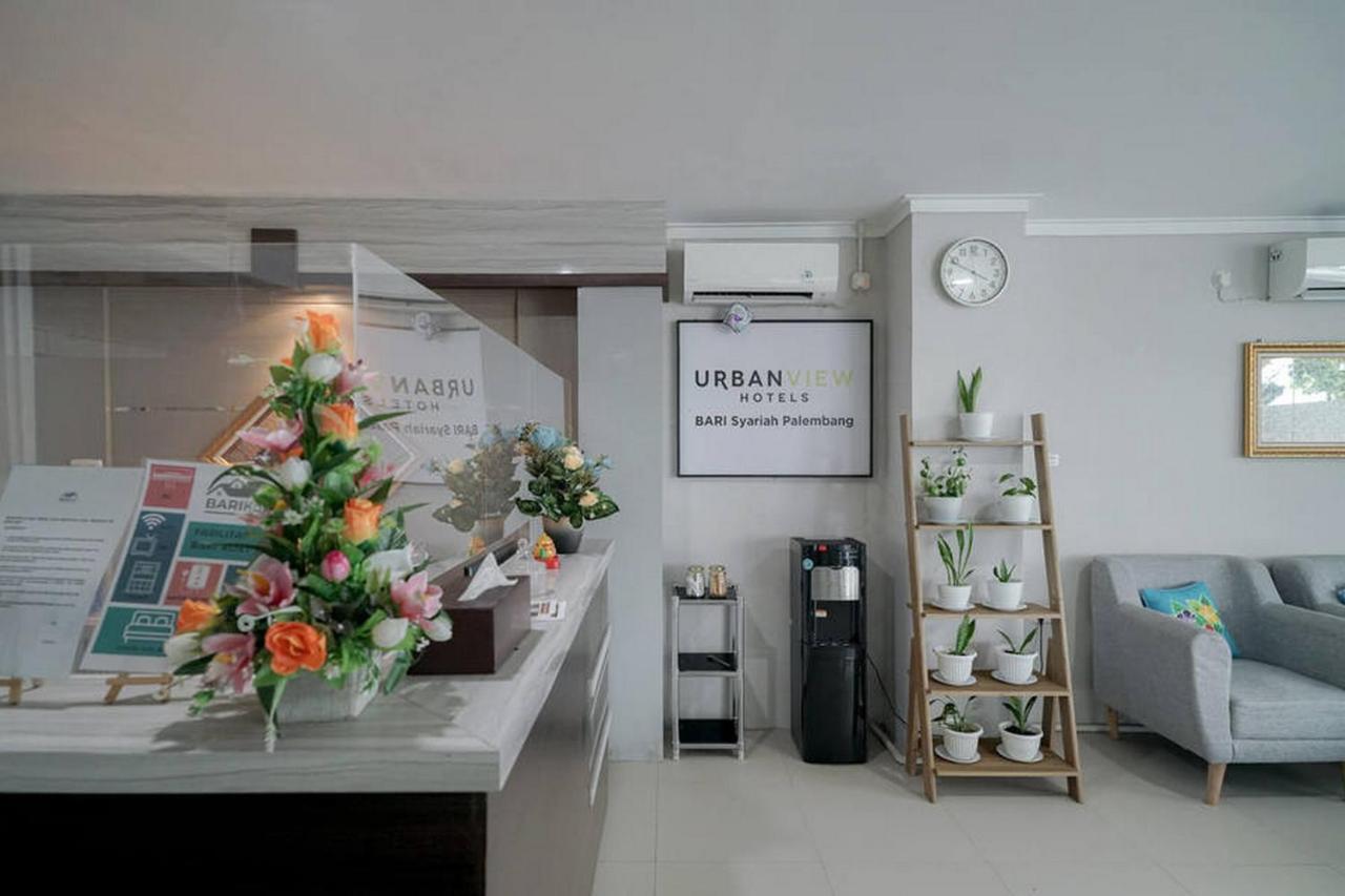 Urbanview Hotel Bari Syariah Palembang By Reddoorz Exteriör bild
