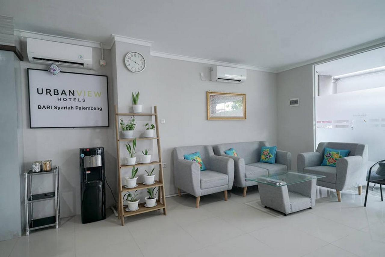 Urbanview Hotel Bari Syariah Palembang By Reddoorz Exteriör bild