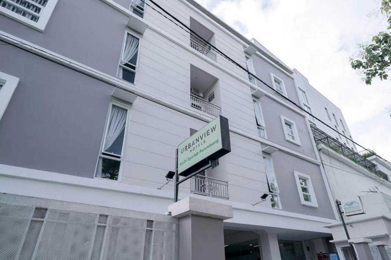 Urbanview Hotel Bari Syariah Palembang By Reddoorz Exteriör bild